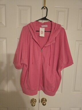 Discount Divas Pink Short-Sleeve Zip Hoodie